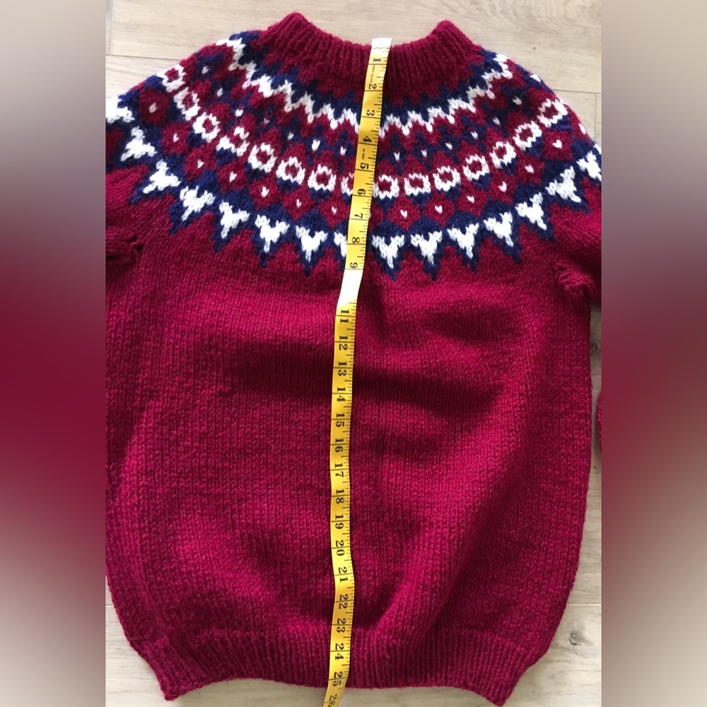 Vintage 1980’s Hand-knit Wool Red and White Crew Neck Sweater, Fair Isle Pattern - Picture 5 of 5
